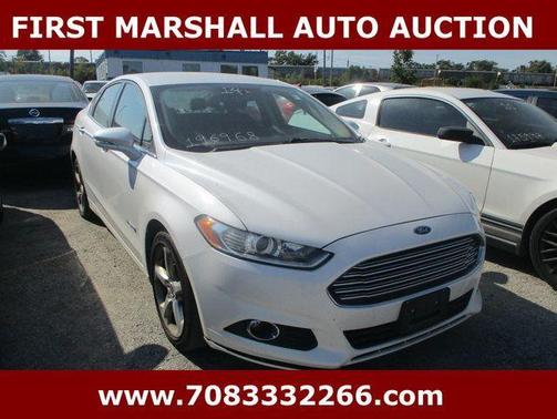 2014 Ford Fusion SE