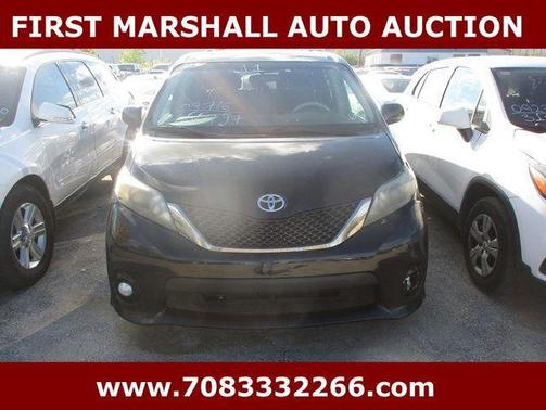2011 Toyota Sienna 