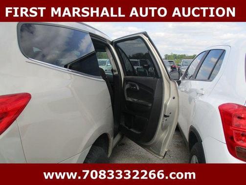 Gold Mist Metallic 2012 Chevrolet Traverse LT W/1LT