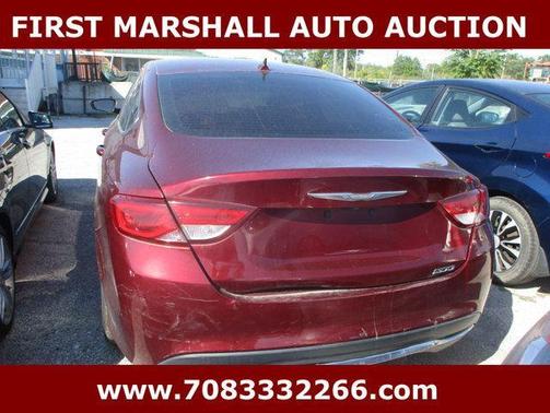 2017 Chrysler 200 