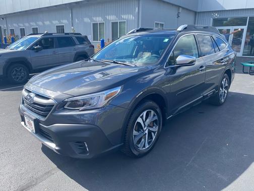 2021 Subaru Outback Touring XT