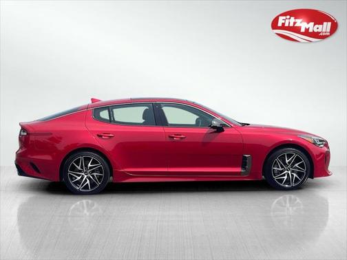 2023 Kia Stinger GT-Line