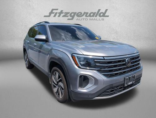 Silver Mist Metallic 2025 Volkswagen Atlas 2.0T SE w/Technology 4MOTION