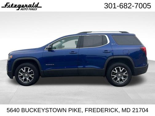 2023 GMC Acadia AWD SLT