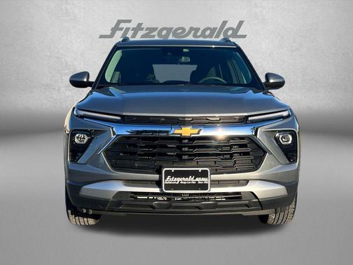 Sterling Gray Metallic 2025 Chevrolet Trailblazer LT