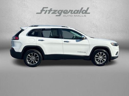 Bright White Clearcoat 2019 Jeep Cherokee Latitude Plus