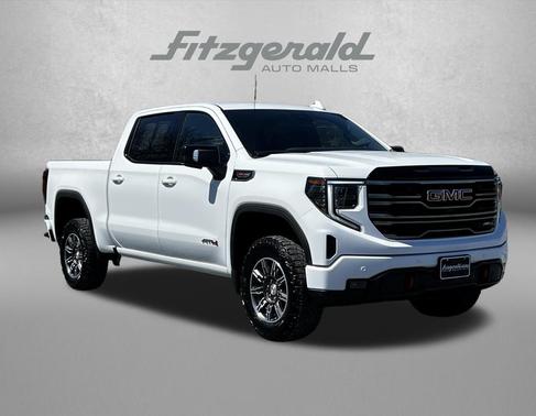 Summit White 2025 GMC Sierra 1500 AT4