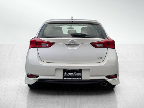 2016 Scion iM Base