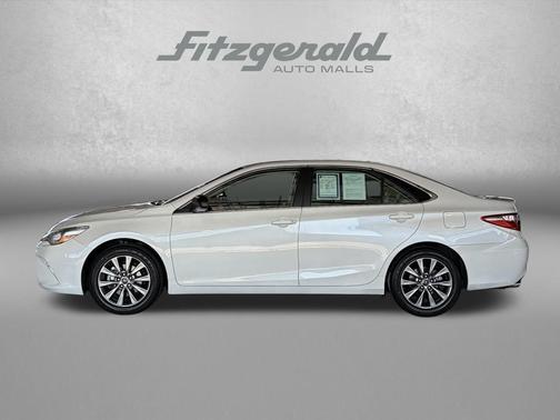 2017 Toyota Camry XLE