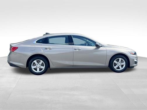 2023 Chevrolet Malibu 1LS