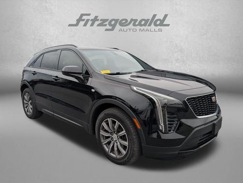 Stellar Black Metallic 2019 Cadillac XT4 Sport