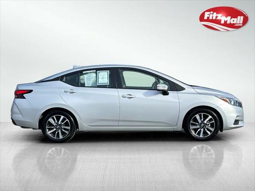 2021 Nissan Versa 1.6 SV