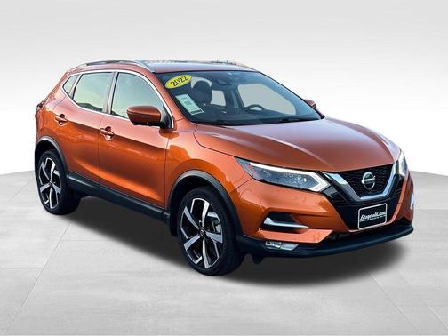 2022 Nissan Rogue Sport SL