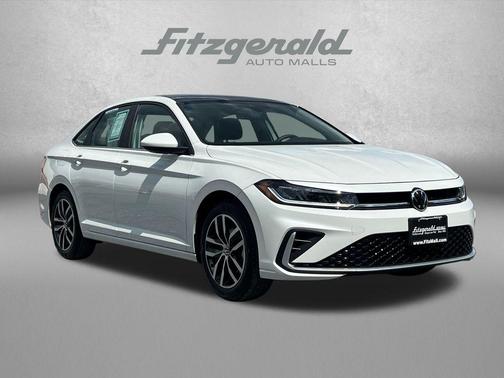 Opal White Pearl 2025 Volkswagen Jetta 1.5T SE