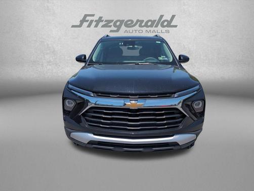 Mosaic Black Metallic 2025 Chevrolet Trailblazer LT