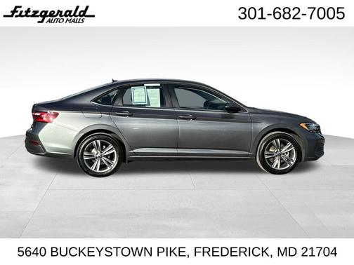 2024 Volkswagen Jetta 1.5T SE