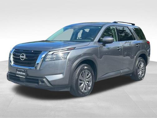 2025 Nissan Pathfinder SV 4WD