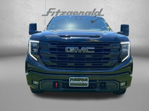 Onyx Black 2022 GMC Sierra 1500 Elevation