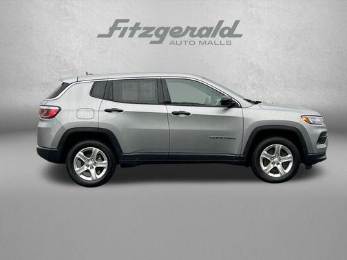 Billet Silver Metallic Clearcoat 2023 Jeep Compass Sport