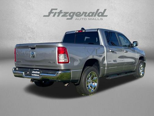 Billet Silver Metallic Clearcoat 2022 RAM 1500 Big Horn/Lone Star