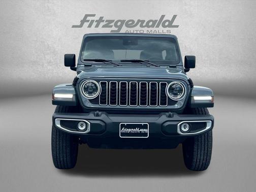 Anvil 2024 Jeep Wrangler 4-Door Sahara