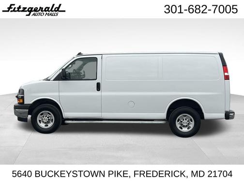 2024 Chevrolet Express 2500 RWD 2500 Regular Wheelbase WT