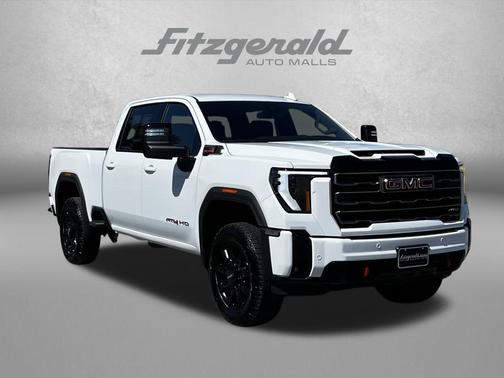 Summit White 2025 GMC Sierra 2500 AT4