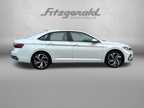 Opal White 2025 Volkswagen Jetta 1.5T SEL