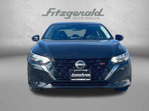 Super Black 2025 Nissan Sentra SR