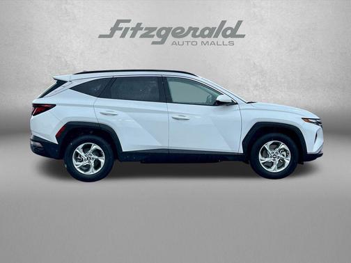 White Pearl 2024 Hyundai TUCSON SEL