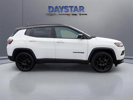 2022 Jeep Compass Altitude