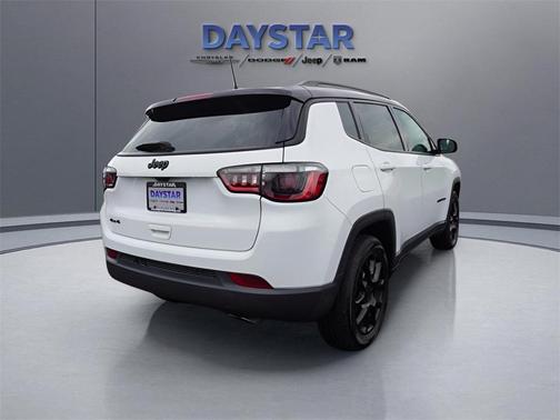 2022 Jeep Compass Altitude