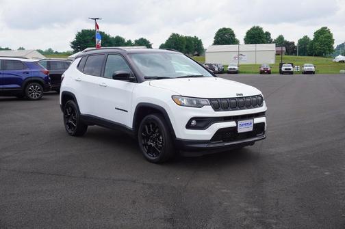 2022 Jeep Compass Altitude