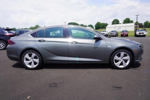 2018 Buick Regal Sportback Preferred