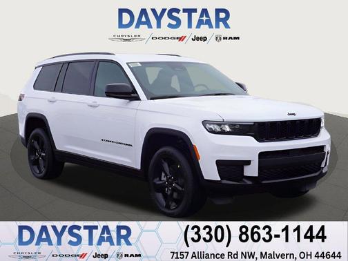 Bright White Clearcoat 2025 Jeep Grand Cherokee L Laredo