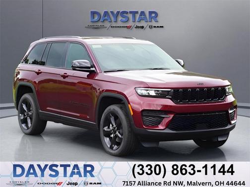 2025 Jeep Grand Cherokee Laredo