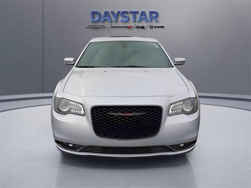 2022 Chrysler 300 S