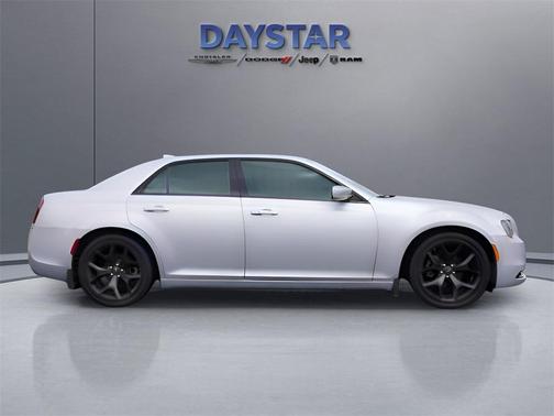 2022 Chrysler 300 S