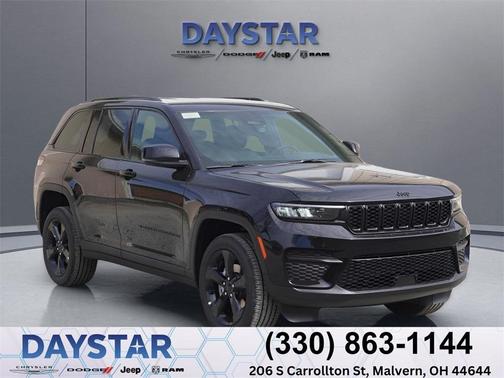 2025 Jeep Grand Cherokee Laredo