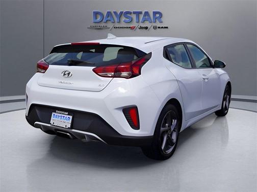 2020 Hyundai Veloster 2.0
