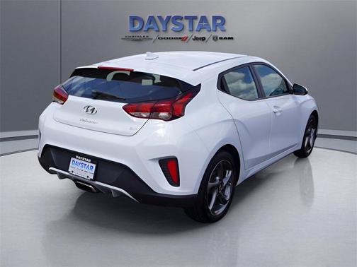 2020 Hyundai Veloster 2.0