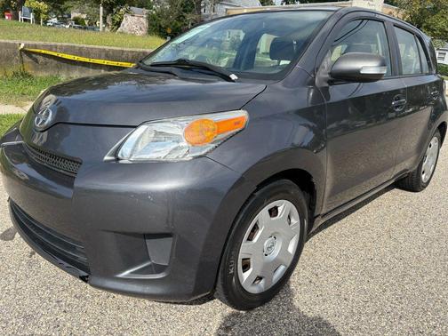 2008 Scion xD Hatchback 4D