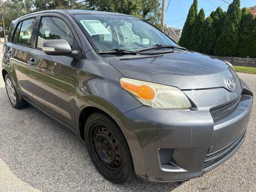2008 Scion xD Hatchback 4D