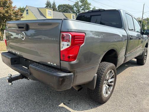 2017 Nissan Titan XD S