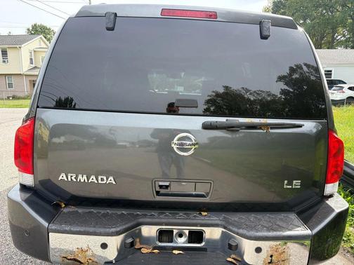 2007 Nissan Armada LE