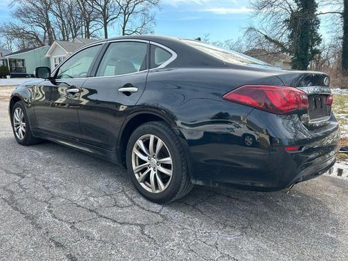2015 INFINITI Q70 3.7X
