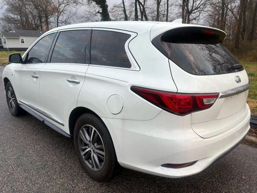 2016 INFINITI QX60 Base