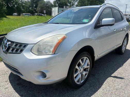 2013 Nissan Rogue SV w/SL Pkg