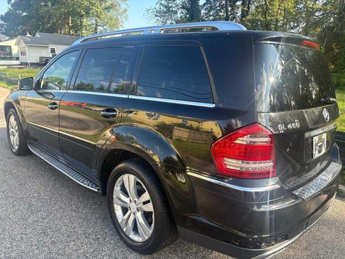 2011 Mercedes-Benz GL-Class 4MATIC