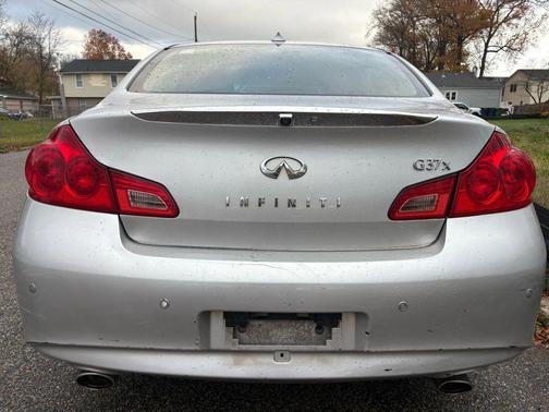 2012 INFINITI G37x Base